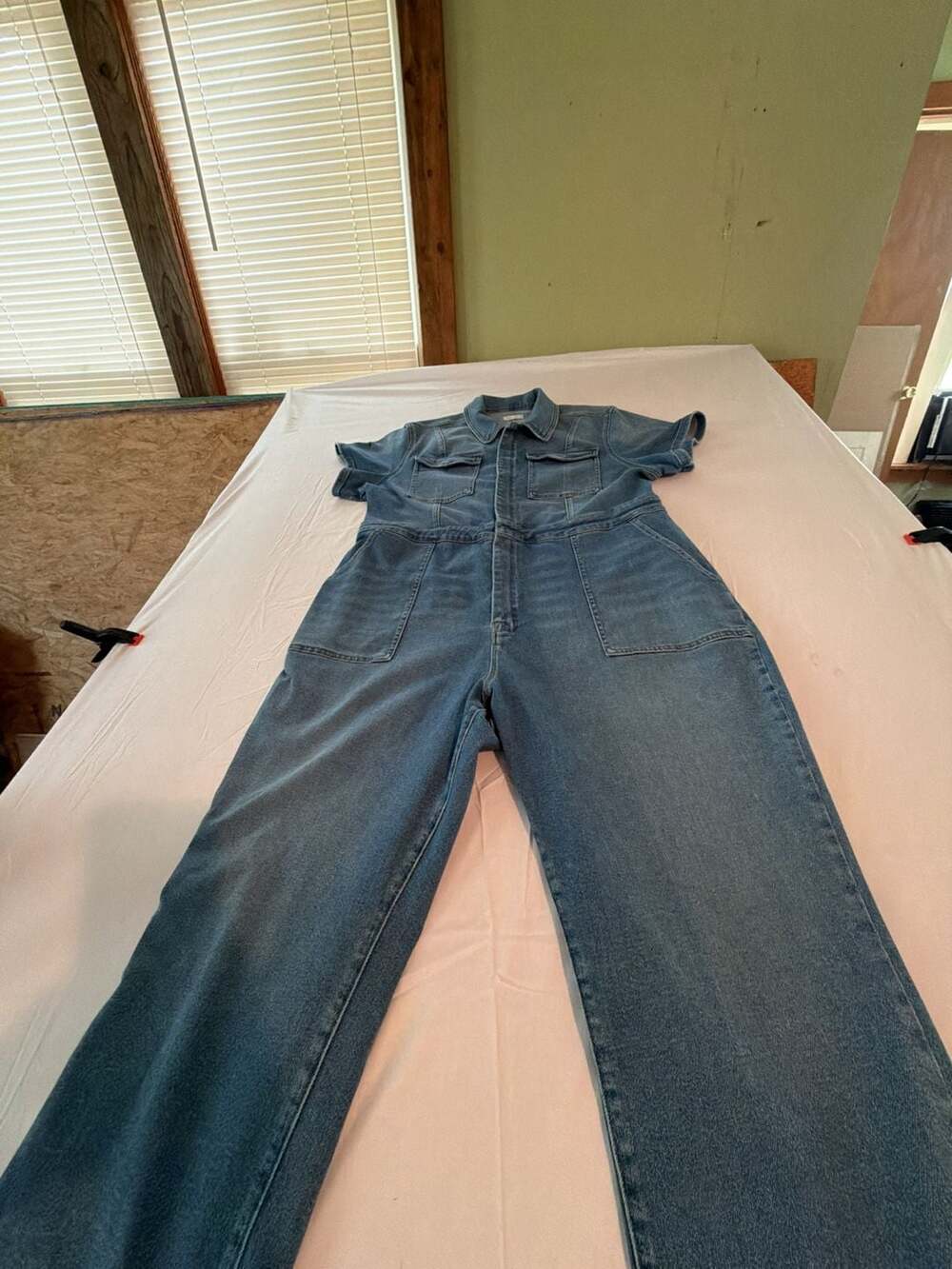 Good American Denim Short-Sleeve Jumpsuit in Medium Blue
